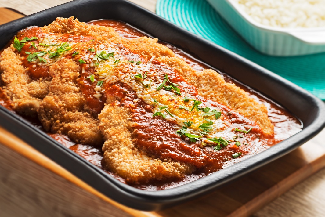 Filé suíno à parmegiana