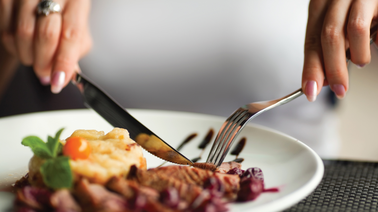 Carne suína é ferramenta de promoção da saúde da mulher