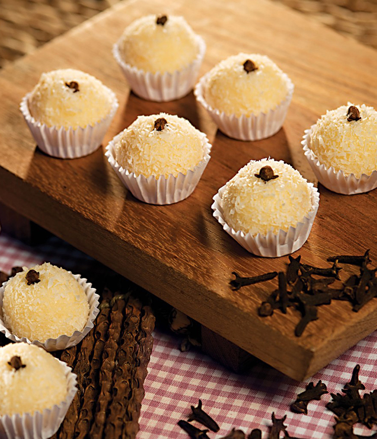 Beijinhos de coco