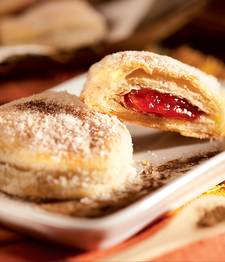 Pastel de nata recheado com goiabada