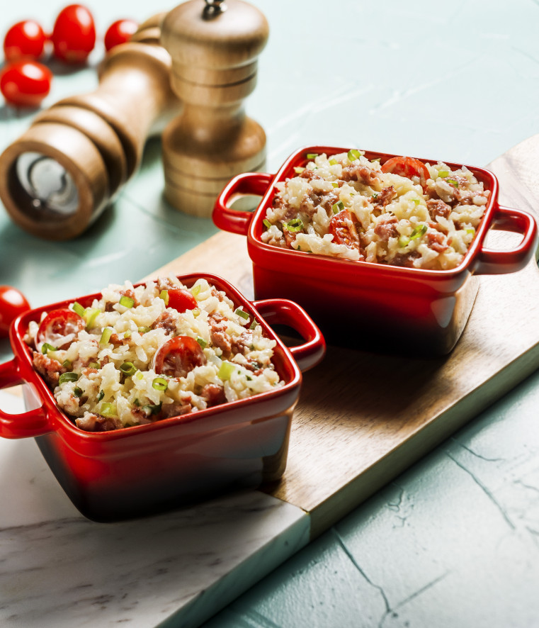 Arroz cremoso apimentado com linguiça
